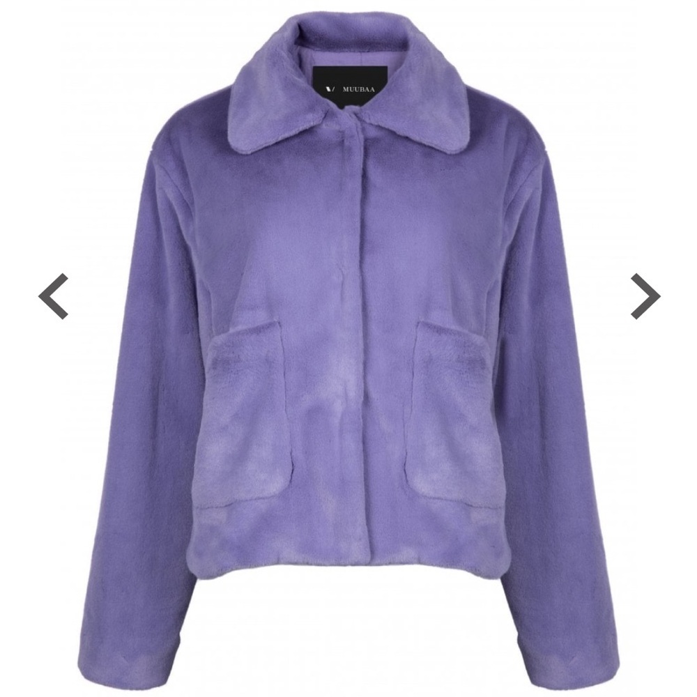 Muubaa
Delilah Retro Collar Faux Fur Coat